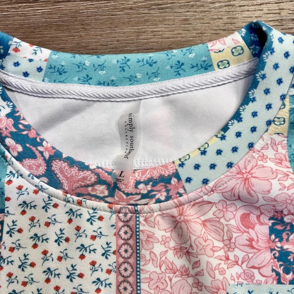 Simply Southern Floral Patchwork Top - Pink, Blue, Yellow - Picture 3 of 5